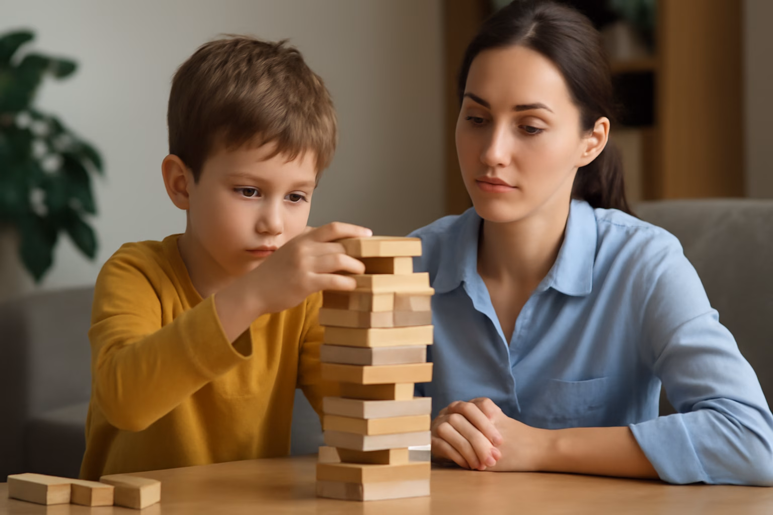 Geduld und Konzentration: Wie Spiele helfen, die Ausdauer von Kindern spielerisch zu stärken 1 Geduld und Konzentration fördern – passendes Artikelbild